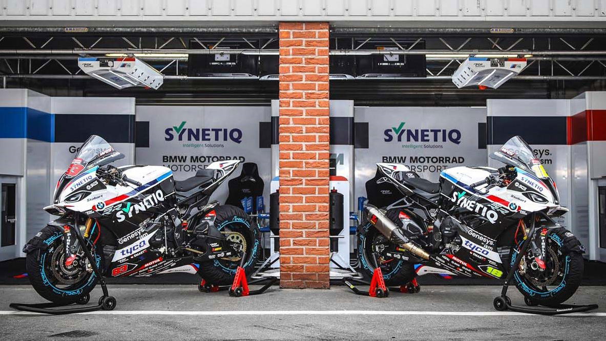 TAS Racing BMW Tunjuk SYNETIQ sebagai Sponsor untuk BSB 2022